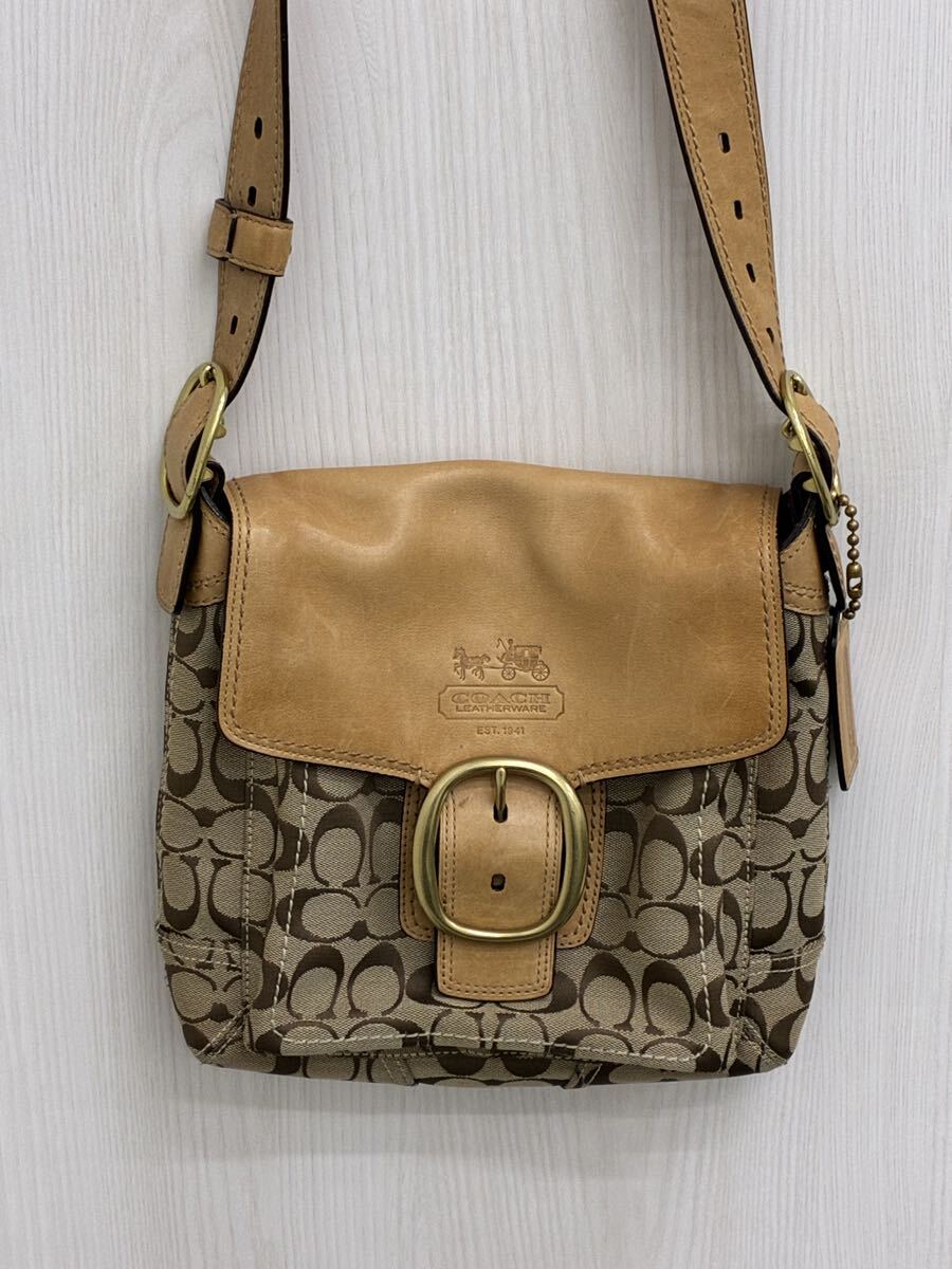 1887 【使用感あり】COACH コーチ シグネチャー フラップ ショルダーバッグ