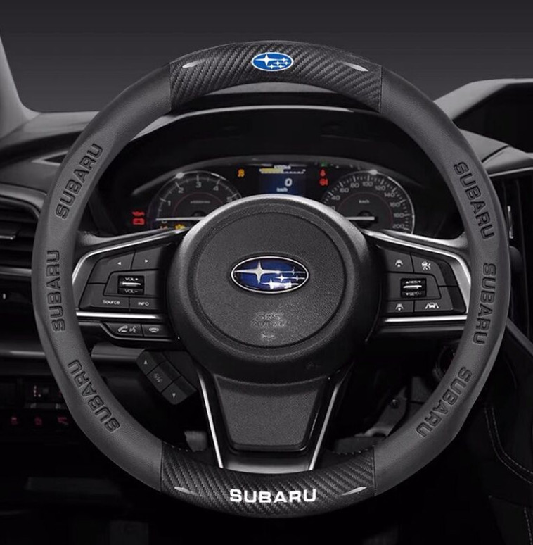 スバル ハンドルカバー レザー製 ステアリングカバー 滑り止め 握りやすい ◆超特上即納◆ O型 カーボン調
