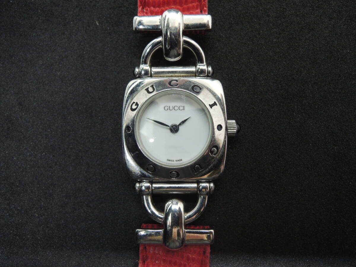△GUCCI グッチ 6300L ホースビット ホワイト文字盤 クォーツ 腕時計 レディース シルバーカラー/管理6626A12-CF0126