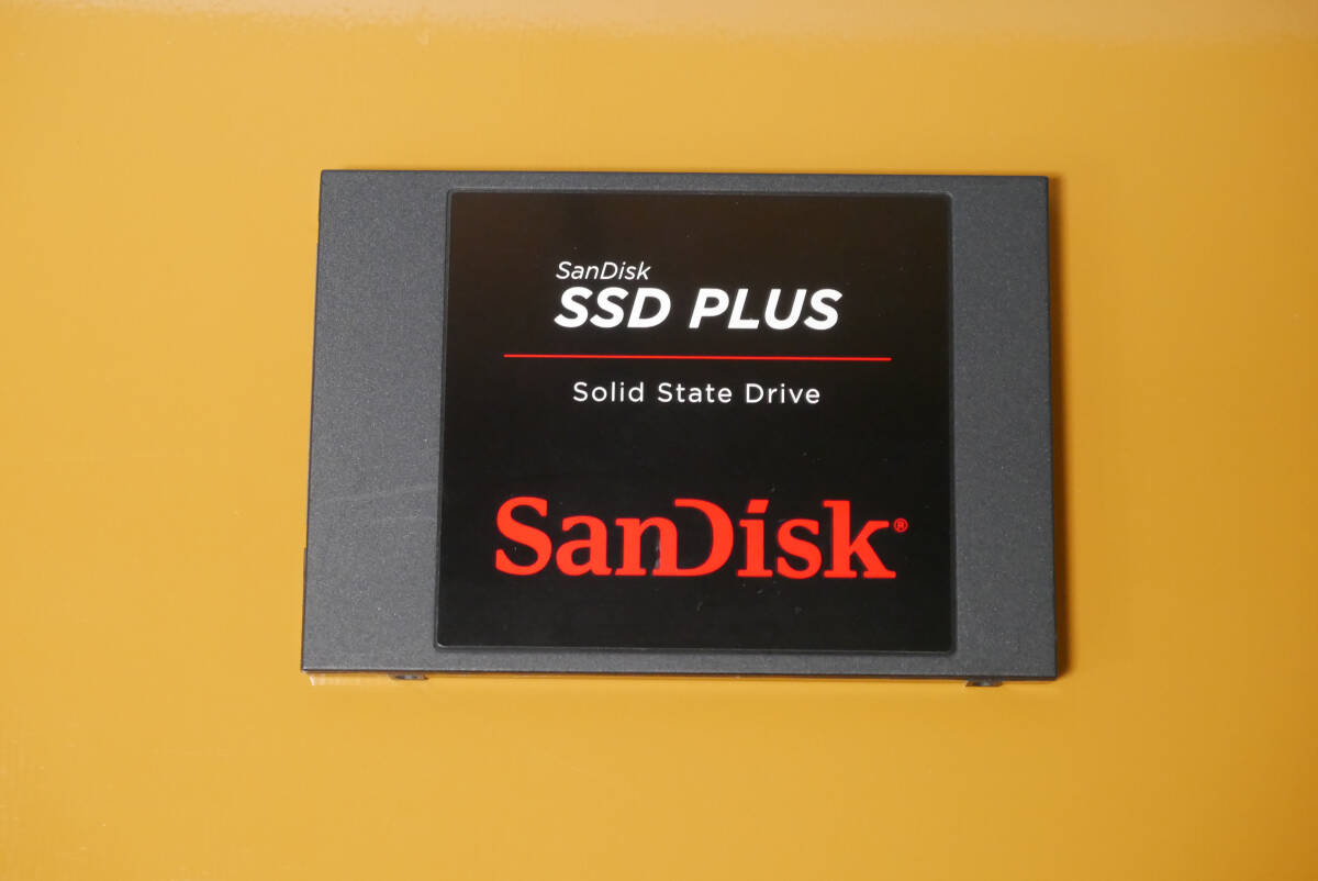 SanDisk SSD 240G【動作確認済み】