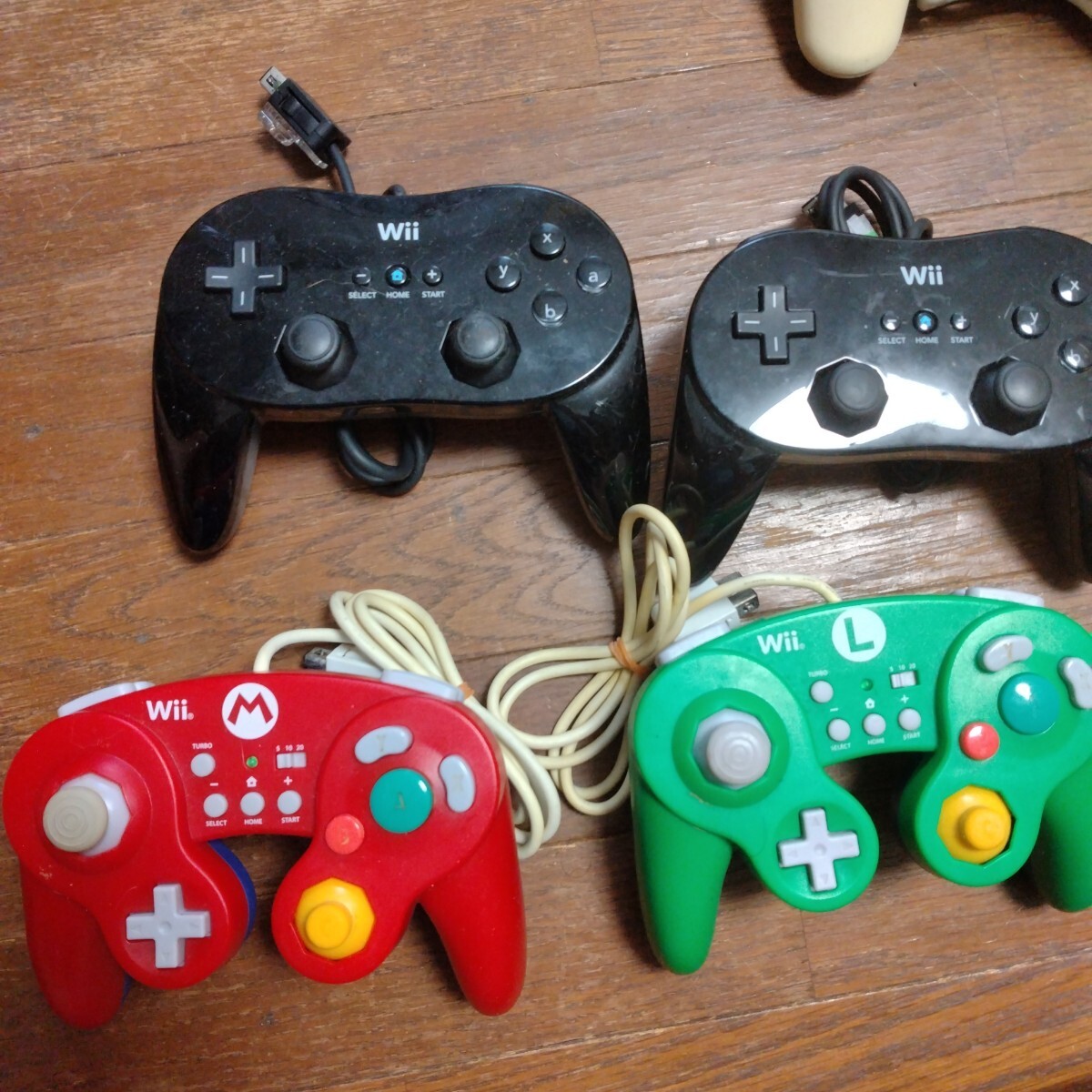 Wii クラシックコントローラー
