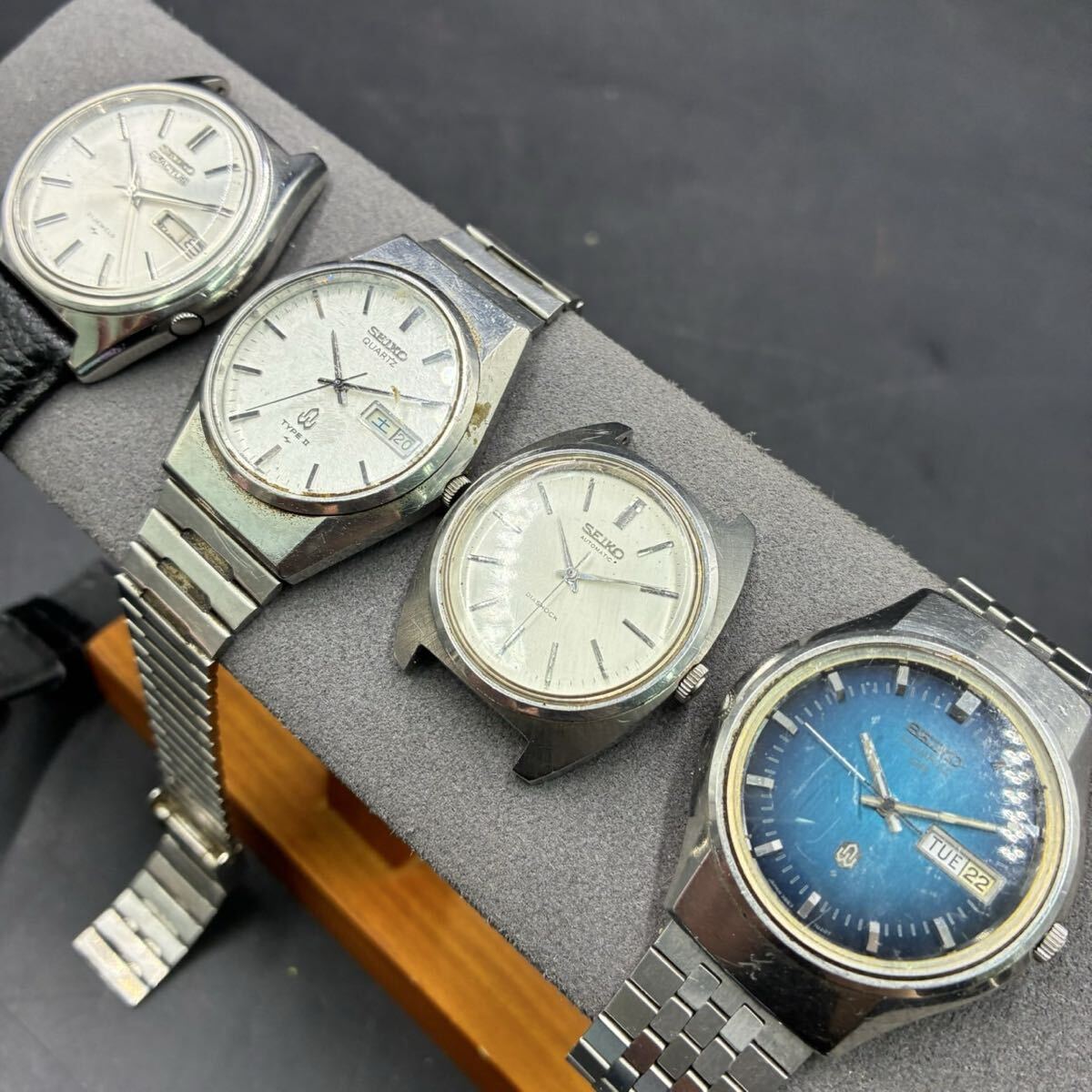 1円スタート SEIKO 腕時計 4本まとま DIASHOCK 5ACTUS クォーツ オートマチック デイデイト 一本稼働 TK060535