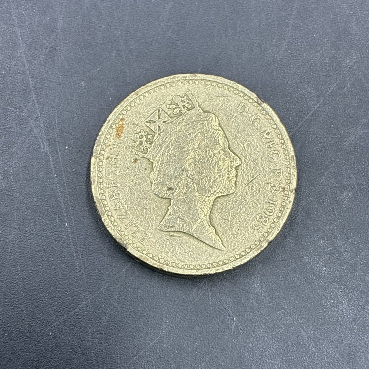 1円スタート 古銭 イギリス 旧1ポンド 1985年 エリザベス女王 硬貨 コイン 総重量約9.45g S060710