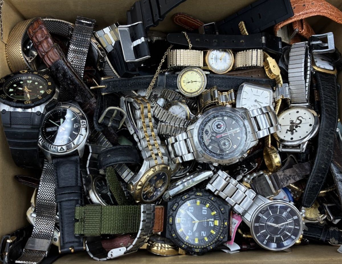 △1円スタート 腕時計 ジャンク品 まとめ 大量 約5.1kg CASIO CITIZEN 等 動作未確認 HE0606め