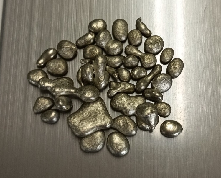 約38.8g 粒銀 バラ銀 金属 銀塊 金属素材 材質不明 磁気はございません