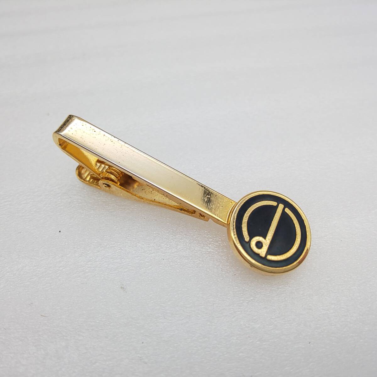 dunhill ダンヒル ネクタイピン dロゴ ゴールド/ブラックカラー アクセサリー 宝飾品 