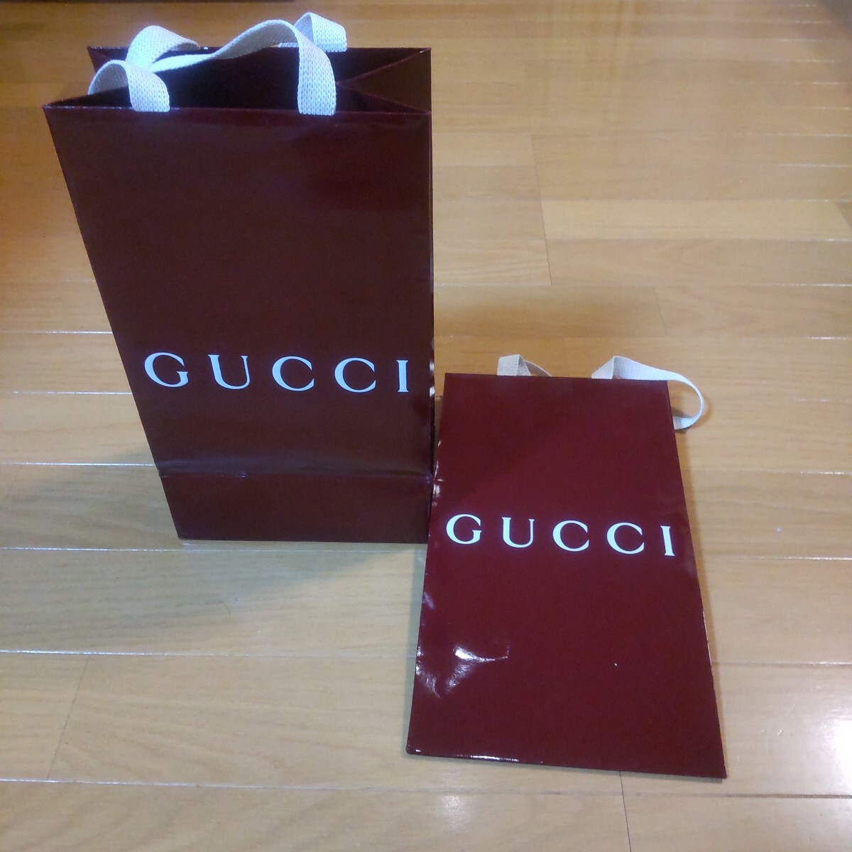 GUCCI グッチ ショッパー ショップ袋 2枚セット ワインレッド 紙袋