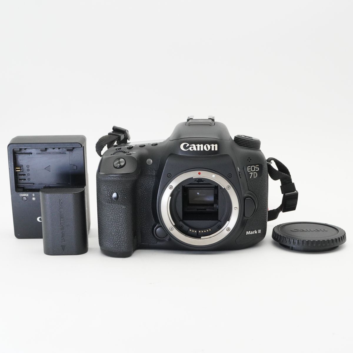 良品 動作確認済 Canon キヤノン EOS 7D Mark II デジタル一眼レフカメラ #f237B3632