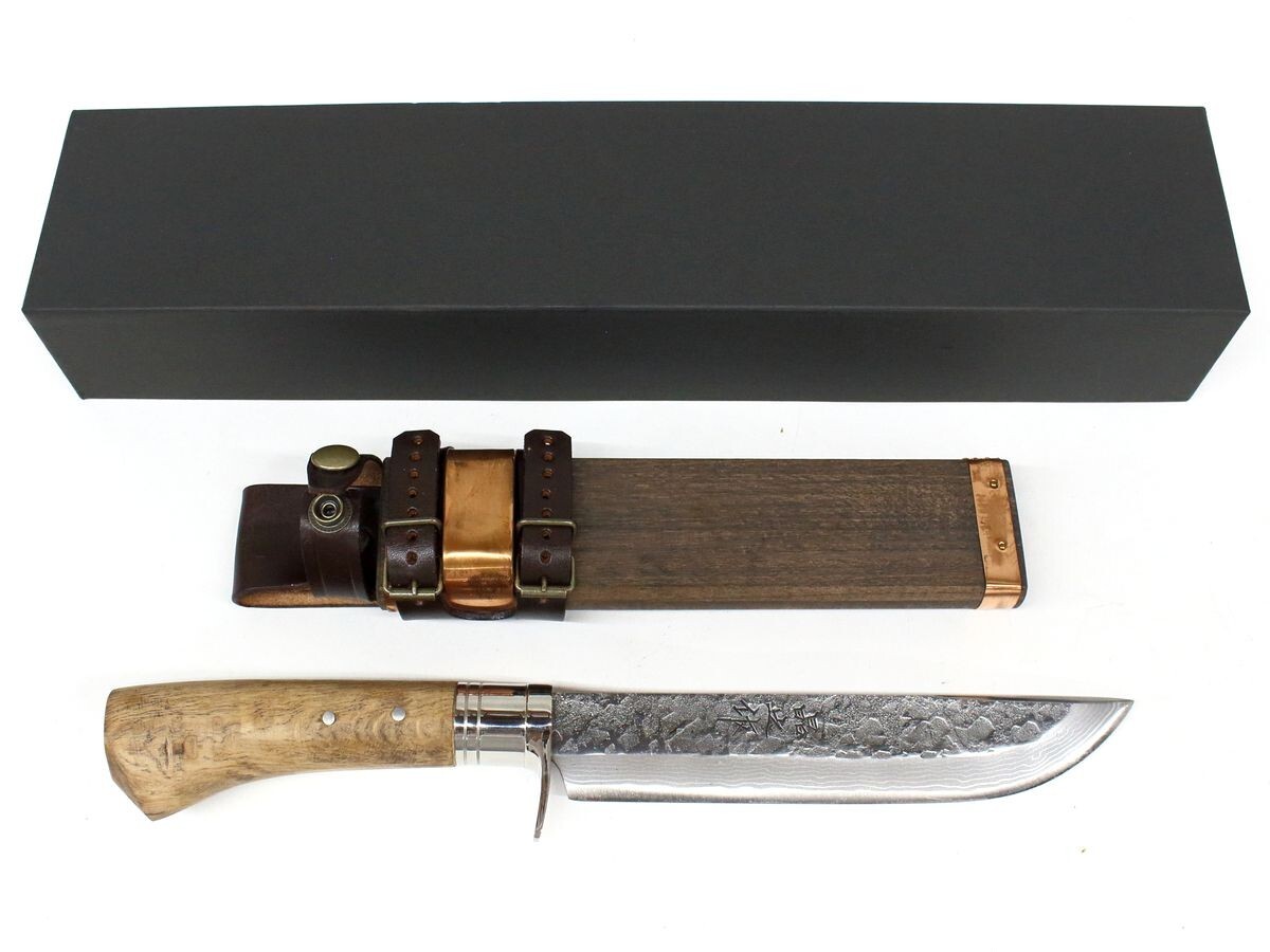 ○ 【未使用】 トヨクニ 晶之作 土佐鍛 ダマスカス山遊鉈 木鞘銅板オイルステン 刃渡り18.5cm 全長32.7cm ケース付き ○MOF10578　ナイフ