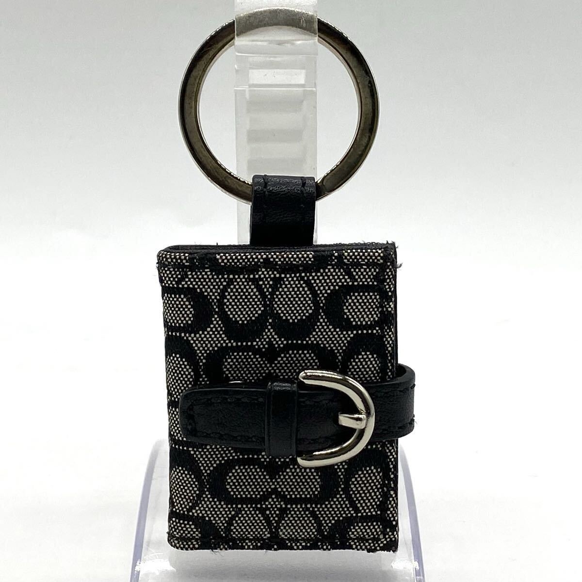 【5M41】1円スタート COACH コーチ フォトフレーム チャーム キーホルダー シグネチャー柄 キャンバス ミニ 手帳型 ブラック