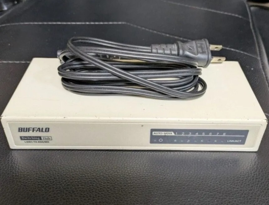 BUFFALO スイッチングハブ LSW-TX-8NS 8ポート 動作確認済み ゲーム ネットワーク