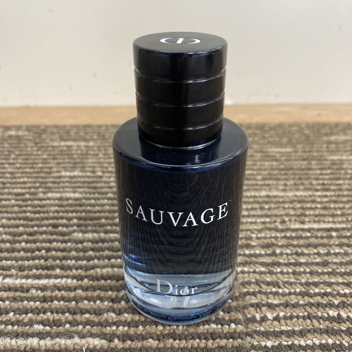 ◇ Christian Dior ソヴァージュ オードゥトワレ 60ml SAUVAGE ディオール フレグランス 香水 残量約満量