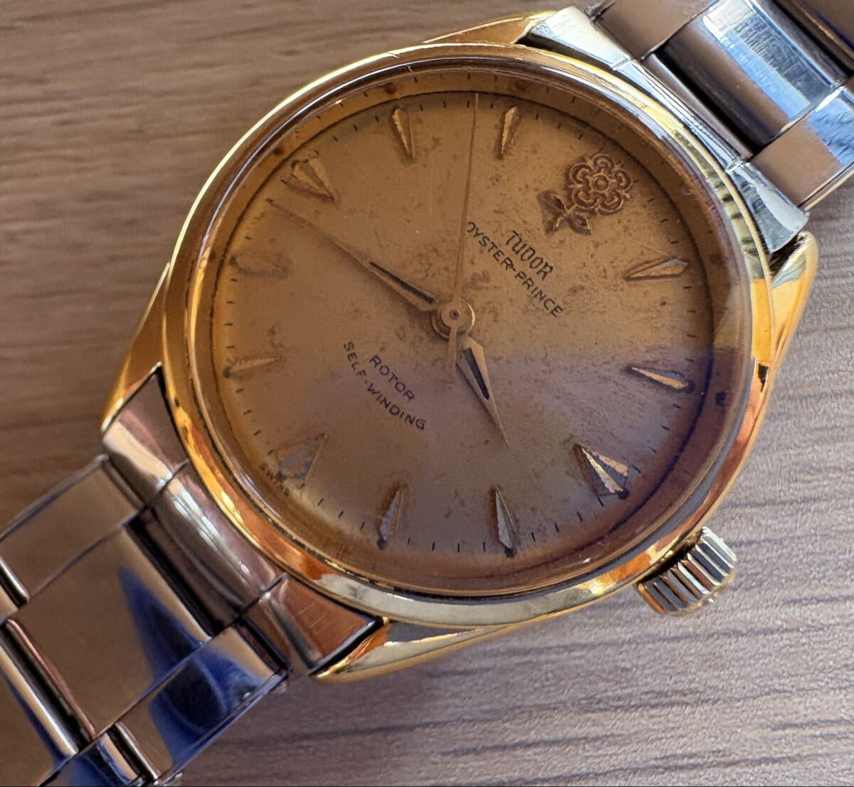 ◆大薔薇gold◆ref.不明◆vintage classic 1960-s, watch 自動巻 &鏡面リベットブレス