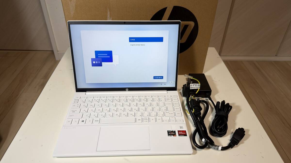 ★美品！HP Pavilion Aero Laptop 13-be0038AU★