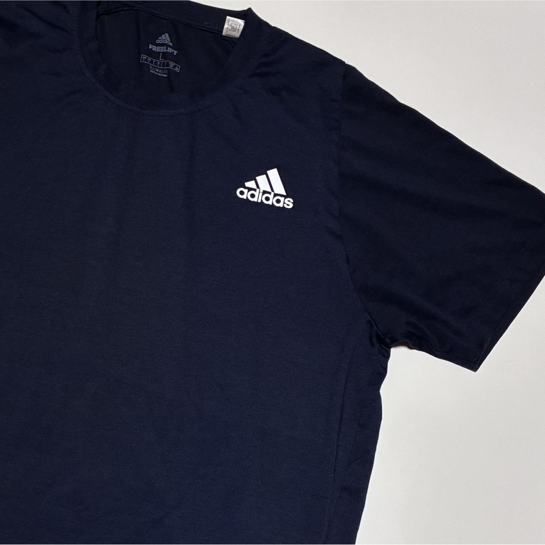 adidas Tシャツ Lサイズ メンズ　レディース