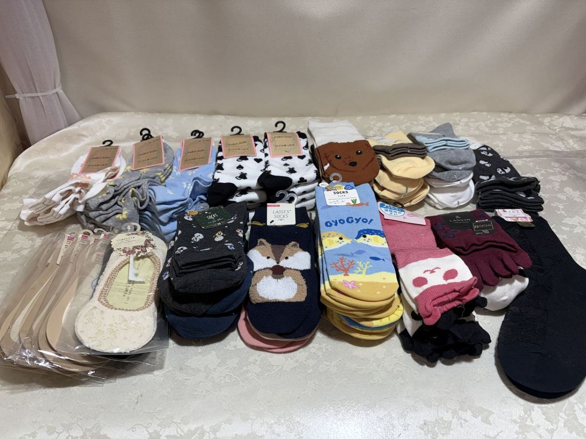 ★☆N40　レディース　靴下まとめ　73足　長期保管未使用品☆★