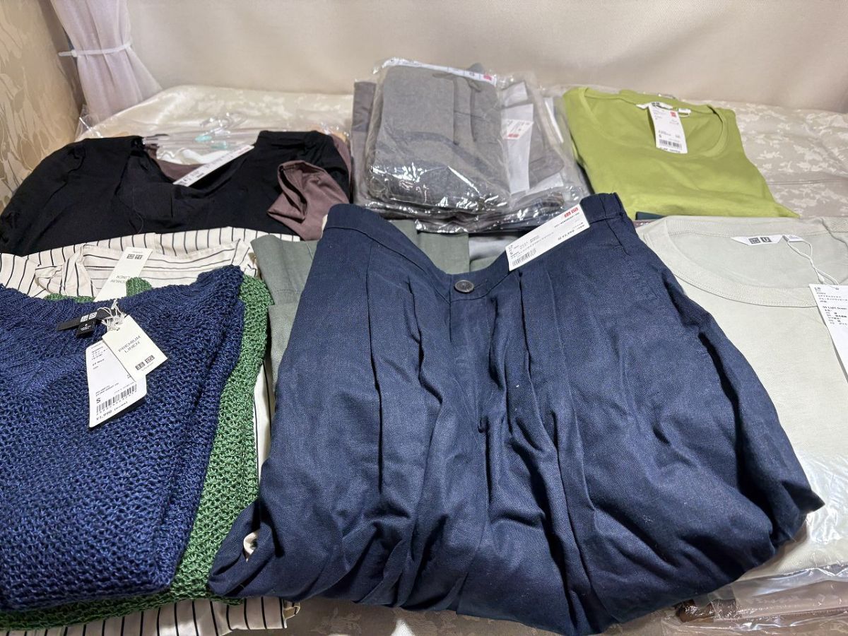★☆L946　レディース　ユニクロSサイズ服・肌着まとめ　未使用品40点☆★