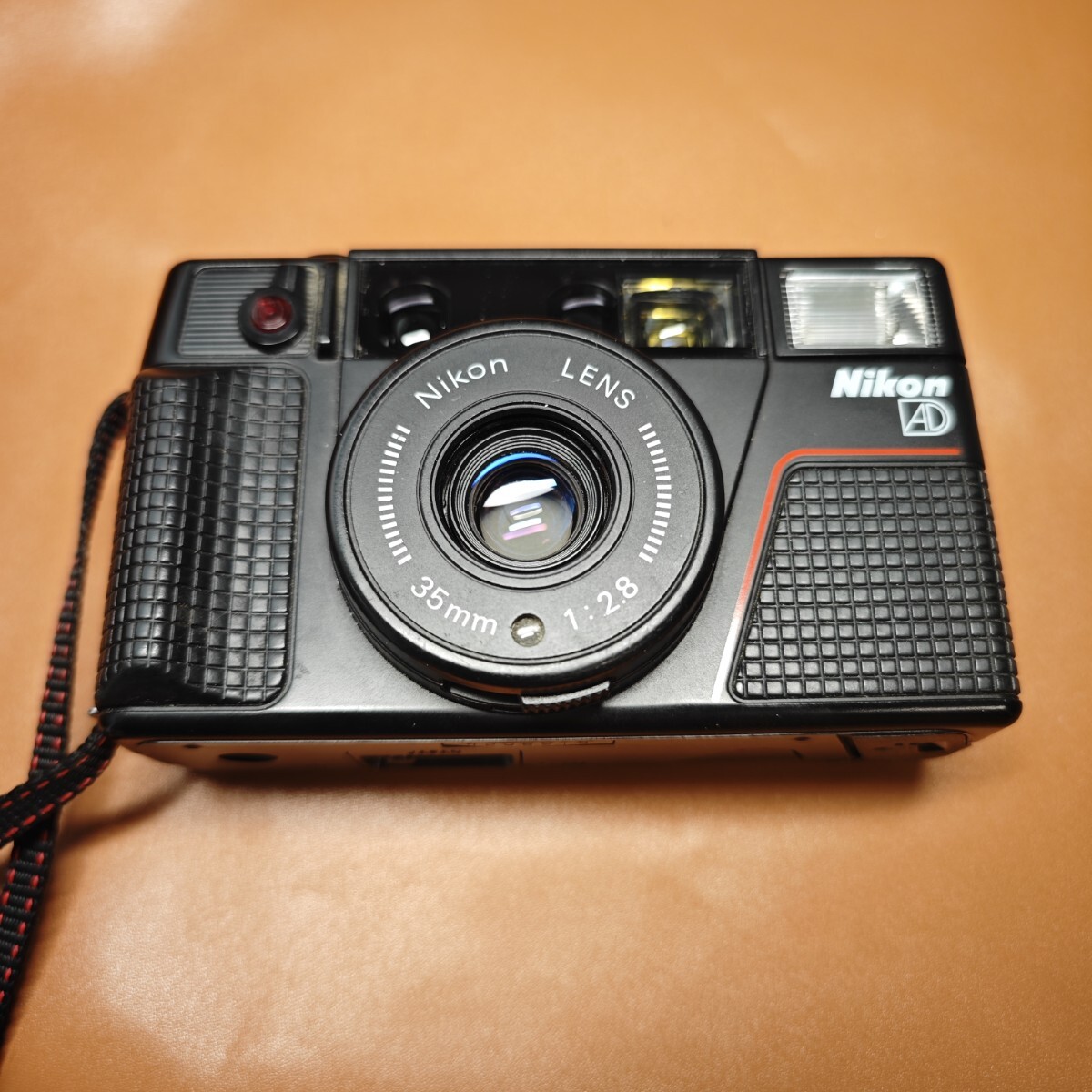 完動美品　Nikon L35AD2 ピカイチ　#916　コンパクトフィルムカメラ　1円スタート