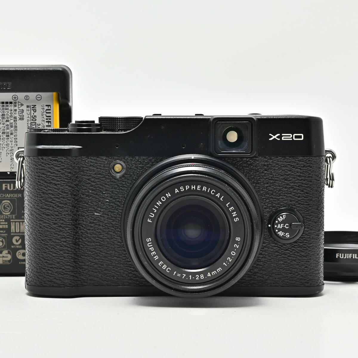 1N-312 FUJIFILM 富士フイルム X20 コンパクトデジタルカメラ
