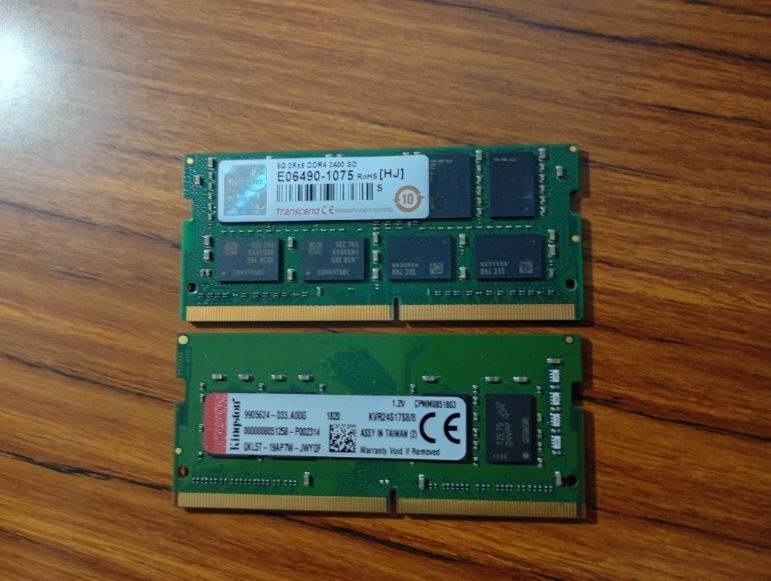 管82436／ Transcend + KVR24S17S8/8 (Kingston) 【DDR4-2400】 合計16GB（8GB×2枚)　chip枚数が異なるペア　玄人向け　送料無料
