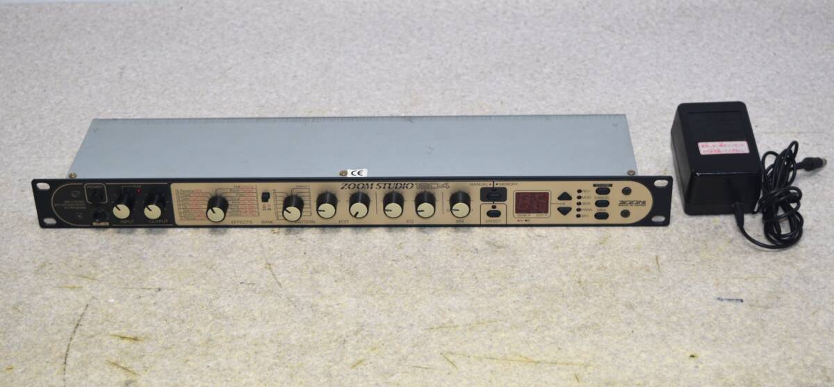 送料込み ZOOM STUDIO 1204 マルチ エフェクター