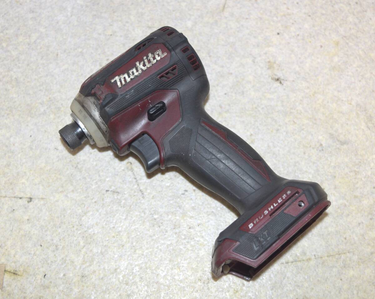送料込み ジャンク マキタ 18V充電式インパクトドライバ TD171D 本体のみ