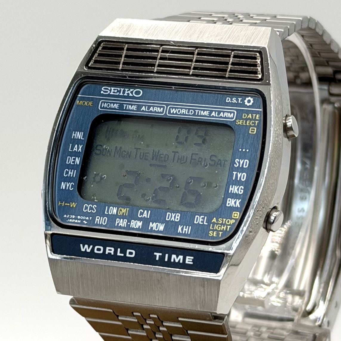 [新品電池稼働] SEIKO/セイコー WORLD TIME A239-502A レトロフューチャー デジタル メンズ 腕時計 シルバー クォーツ