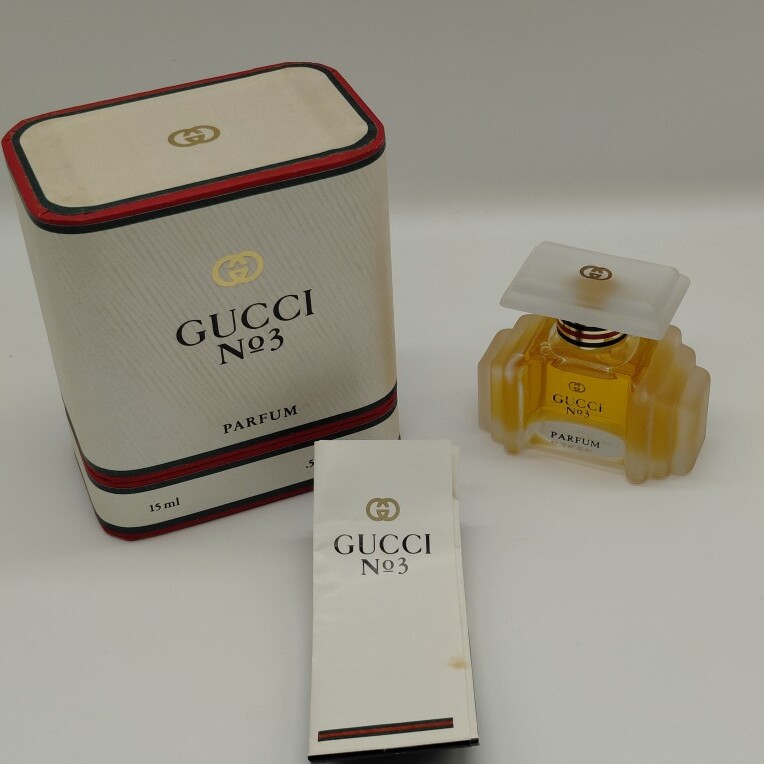 【ほぼ未使用品】GUCCI グッチ No3 PARFUM パルファム 7.5ml 香水 箱付 l 香水 (12318)