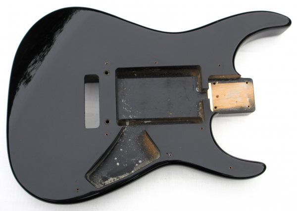FERNANDES　フェルナンデス　FRボディ　初代　ショートスケール22F、レギュラースケール24F兼用　黒　程度良し　85年製FERNANDES FR-55