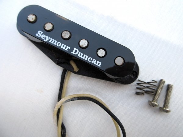 Seymour Duncan　ダンカン　SSL-1 VINTAGE STAGGERED　逆巻　2022年製YAMAHA PAC612VIIX YNS