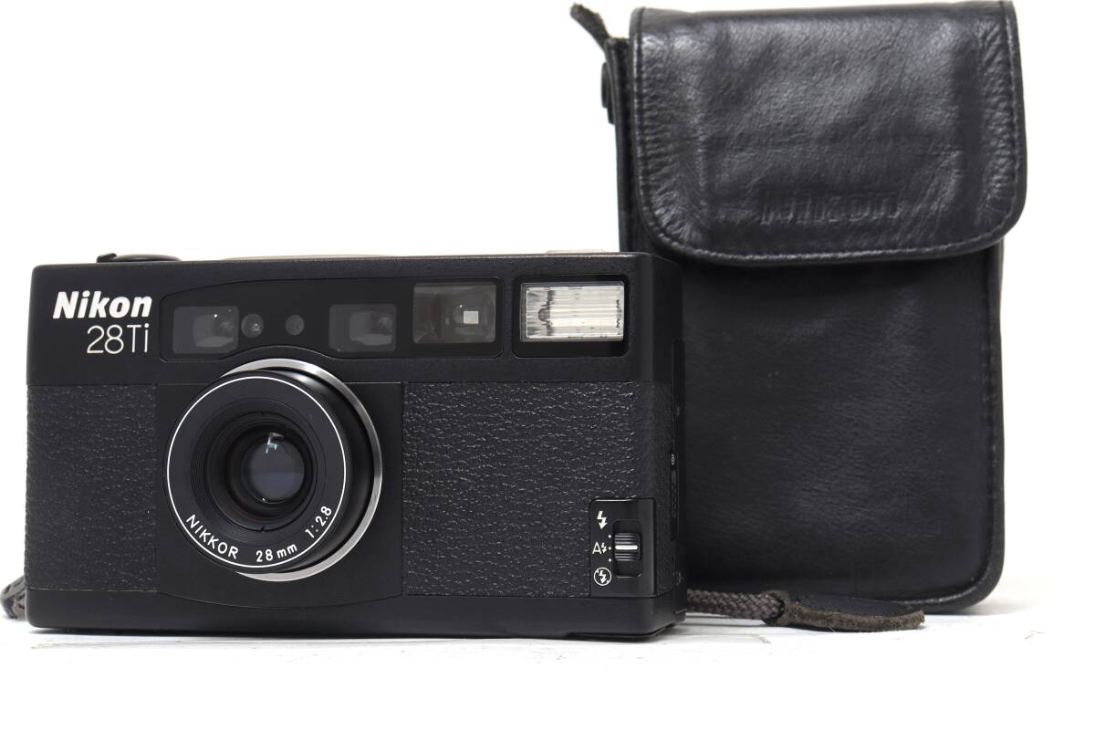 【美品】Nikon 28 ti フィルムカメラ　ケース付き　動作確認