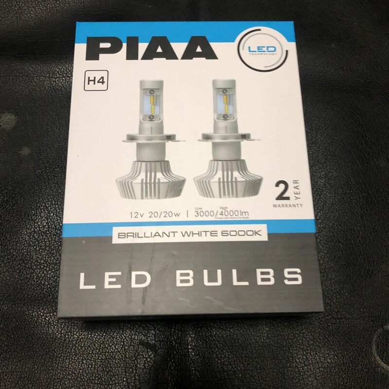 PIAA製H4型LEDランプ新品未開封
