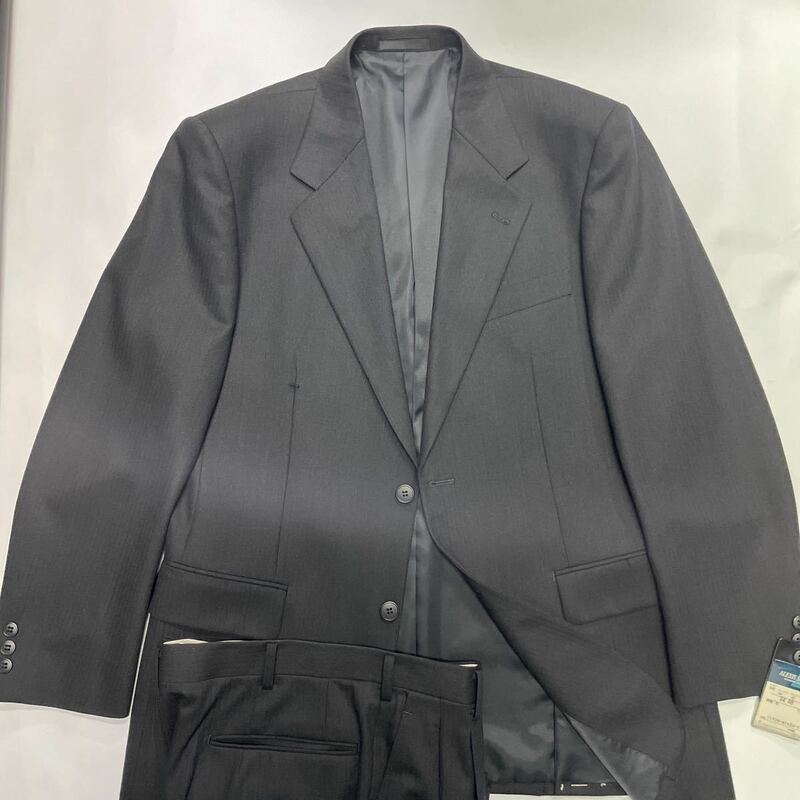 新品　未使用　激安　タグ付き　ブラックスーツ　フォーマル　ストライプ　サイズA6 サイドベンツ　2タック　冠婚葬祭　礼装　礼服