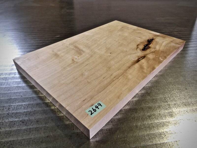 かえで杢（楓） チジミ杢 玉杢 （300×200×19）mm 1枚 無垢一枚板 送料無料 [2649] メープル カエデ キヤンプ 道具 まな板 材料 木材 