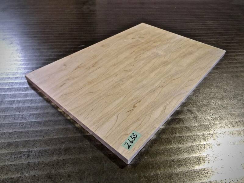かえで杢（楓） チジミ杢 玉杢 （300×200×9）mm 1枚 無垢一枚板 送料無料 [2655] メープル カエデ キヤンプ 道具 まな板 材料 木材 