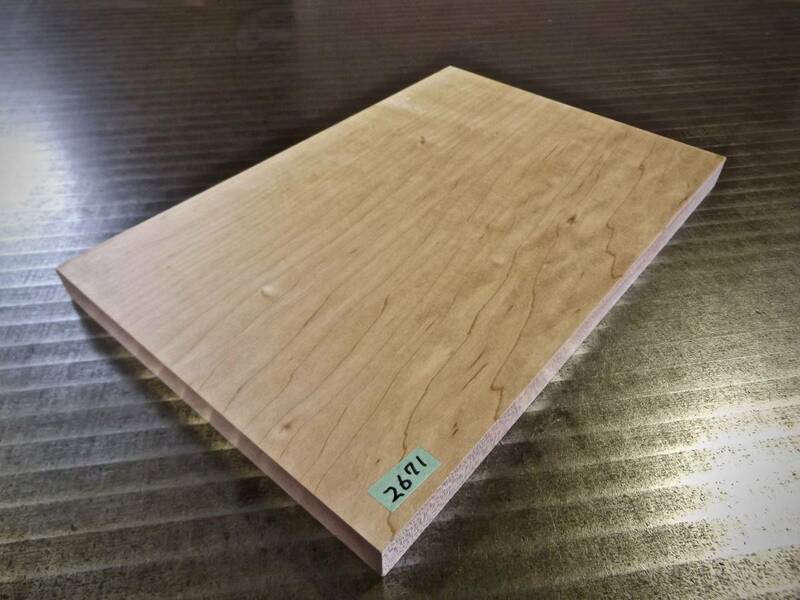 かえで杢（楓） チジミ杢 玉杢 （300×200×19）mm 1枚 無垢一枚板 送料無料 [2671] メープル カエデ キヤンプ 道具 まな板 材料 木材 