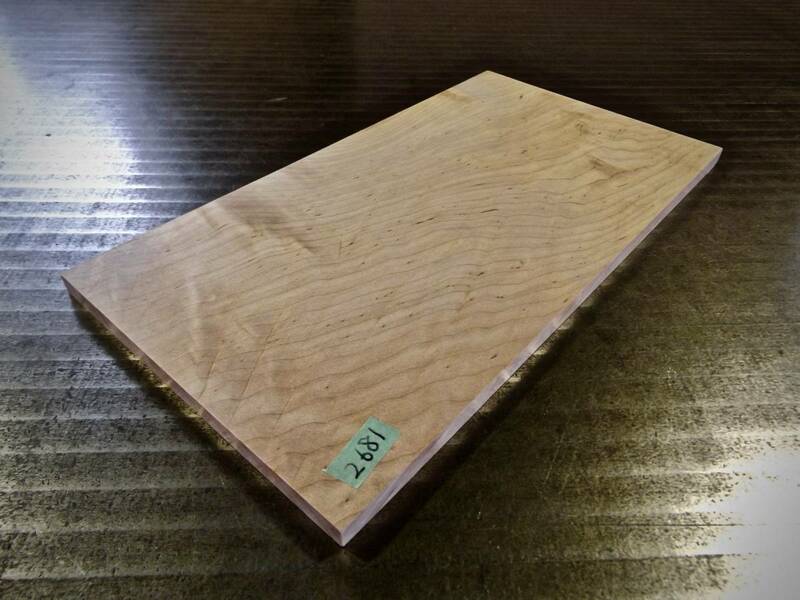 かえで杢（楓） チジミ杢 玉杢 （300×161×10）mm 1枚 無垢一枚板 送料無料 [2681] メープル カエデ キヤンプ 道具 まな板 材料 木材 