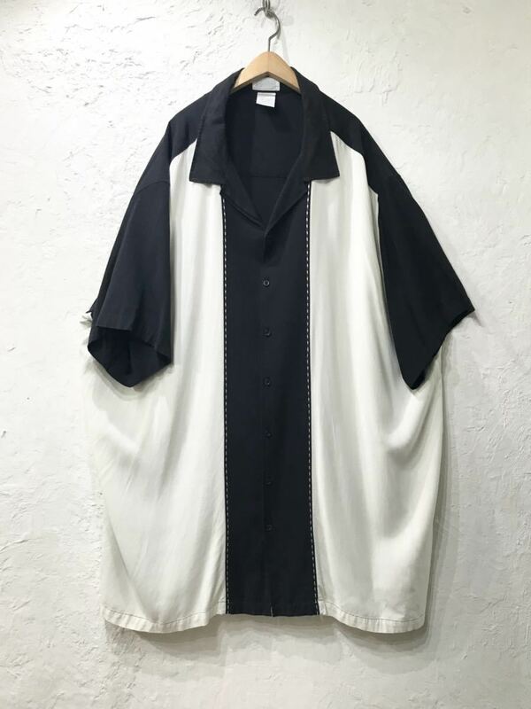 5XLビンテージ KING SIZE 黒白レーヨンオープンカラーシャツオーバーサイズ半袖シャツ