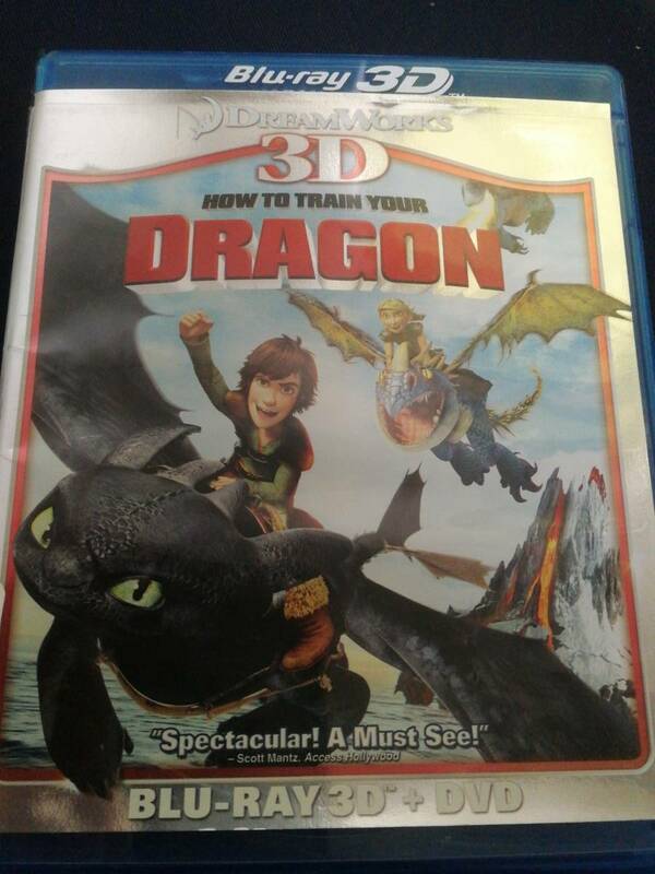 ヒックとドラゴン　3Dブルーレイ+DVD（北米版）★ドリームワークス
