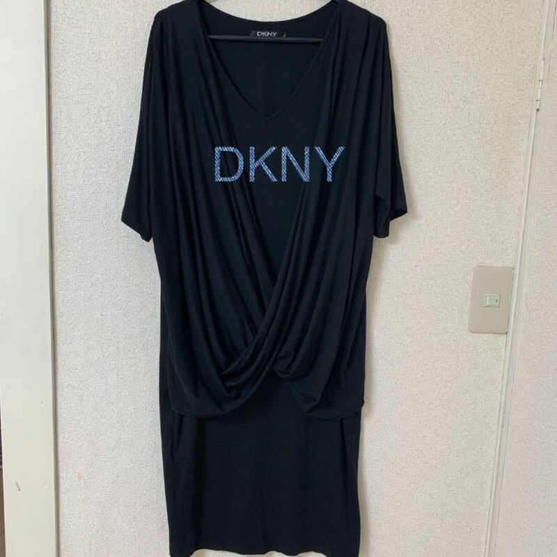 DKNY オンワード樫山　一体型カシュクールワンピース　黒チュニック　ボディコン