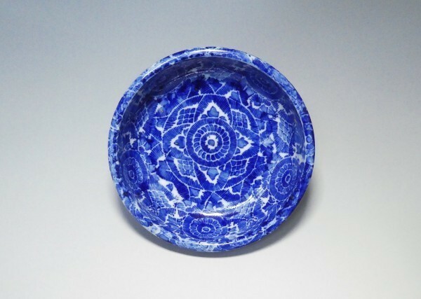 印判　花の図　べろ藍小鉢　［NO.G3-178］