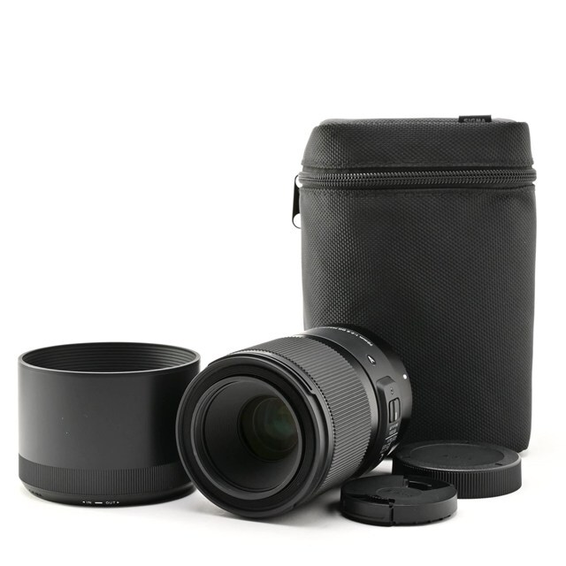 ＜美品＞ SIGMA 70mm F2.8 DG MACRO Artレンズ Sigma SAマウント