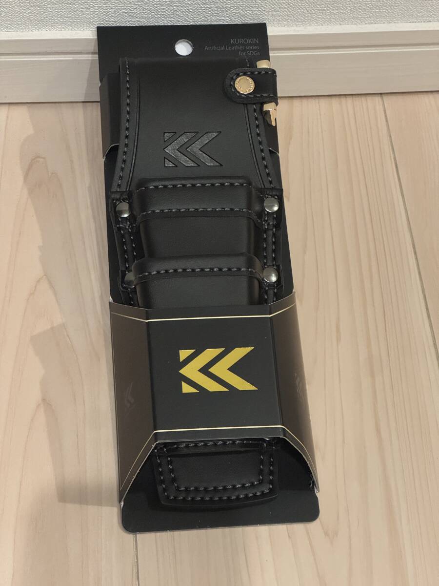 新品・未使用　ホルダー2段 AH-62BG Light PU Leatherシリーズ（黒金）KUROKIN FUJIYA（フジ矢）◇送料無料◇