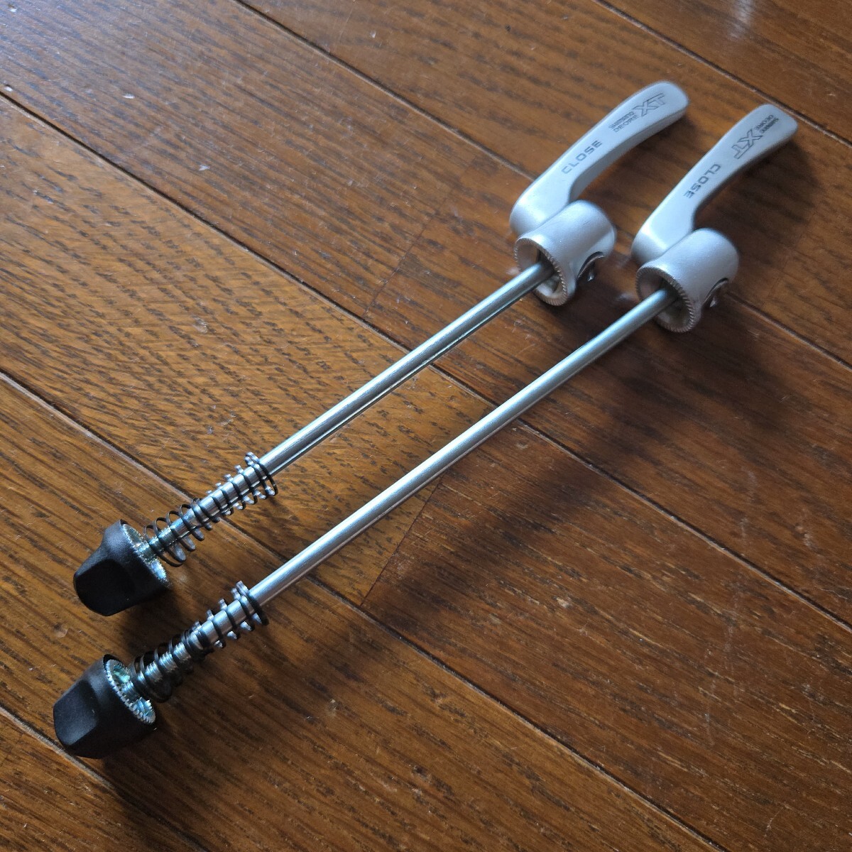 希少未使用シマノ XT クイックレリーズ 前後セット　 クイックリリース　クイックレバー　OLDMTB等に SHIMANO　ビンテージ QR