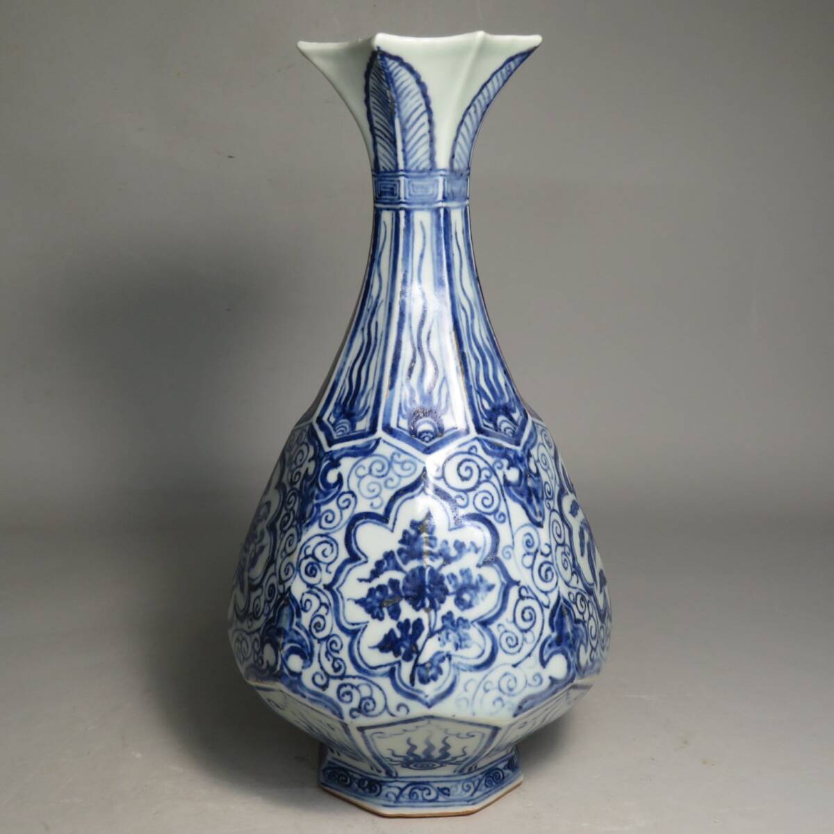 【東】清時代　青花花卉文花瓶　花入　中国美術/古美術・骨董品　lot:73108