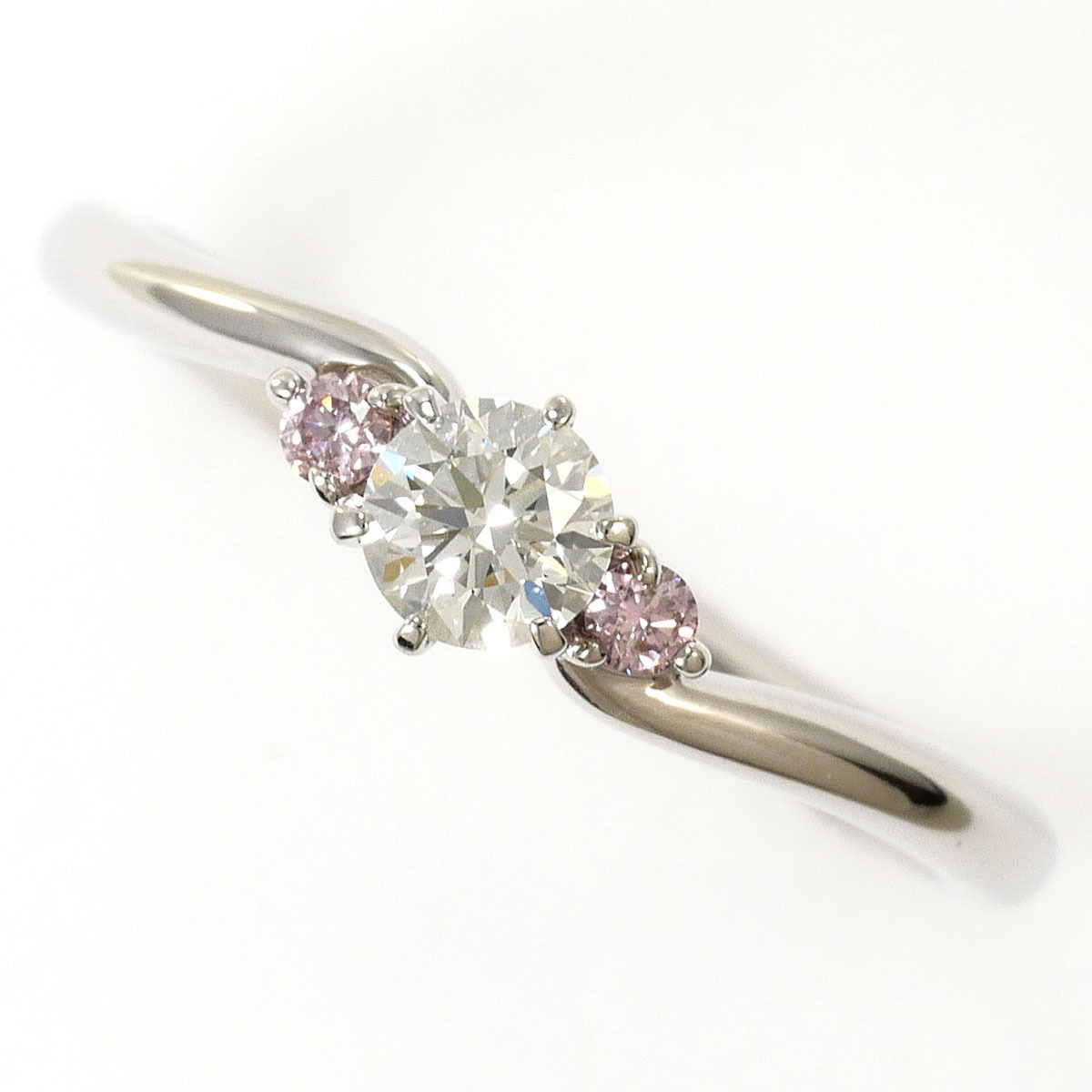 PT900/プラチナ リング・指輪 9.5号 ダイヤ 0.217 ピンクダイヤ 0.044 VS2 鑑定書 総重量約3.0g ジュエリー 中古 美品 送料無料☆0315