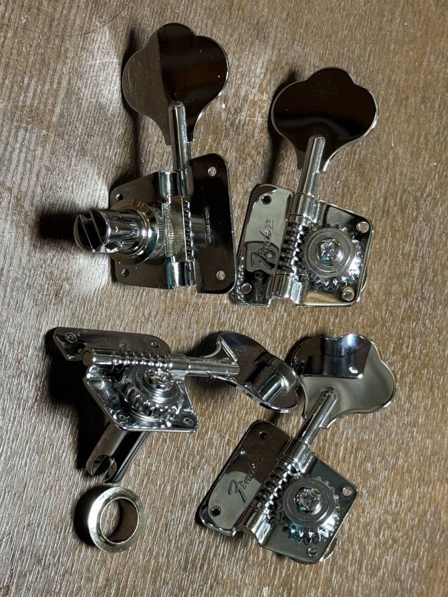 新品 1975～1982年 Fender フェンダー 純正 ペグ ジャーラ製 デッドストック ジャズベース プレシジョンベース 左利き用にも変更可