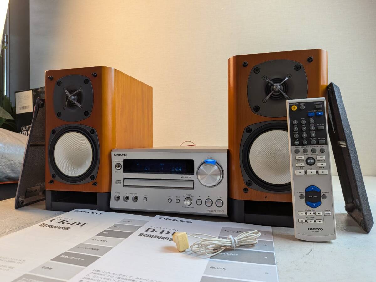 15506-083★ONKYO オンキョー CD/FMチューナーアンプ CR-D1&ブックシェルフスピーカー D-D01E（ペア）リモコン付き 音出し確認済み★