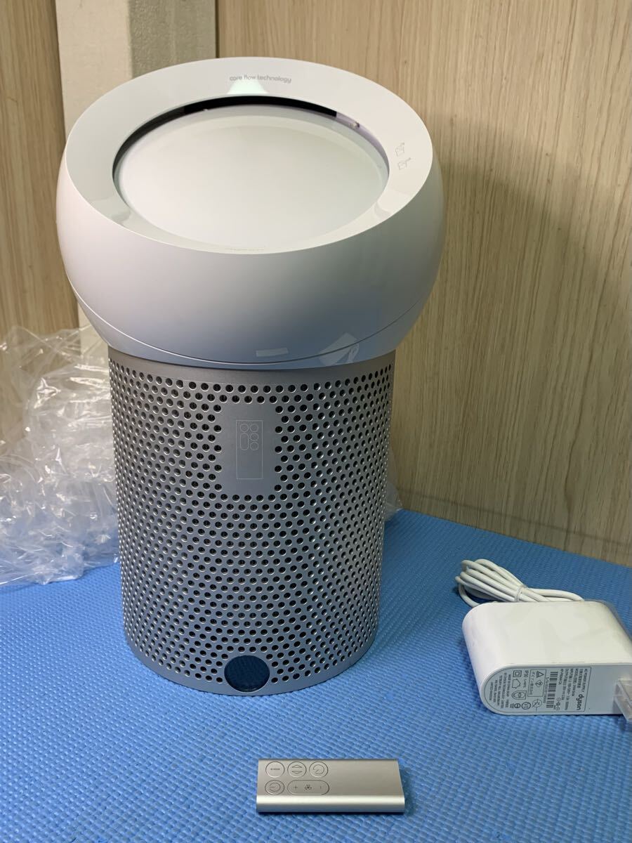 （作動良好）dyson ダイソン 空気清浄機能付 扇風機 BP01 Pure Cool Me サーキュレーター リモコン付き （Y-2）