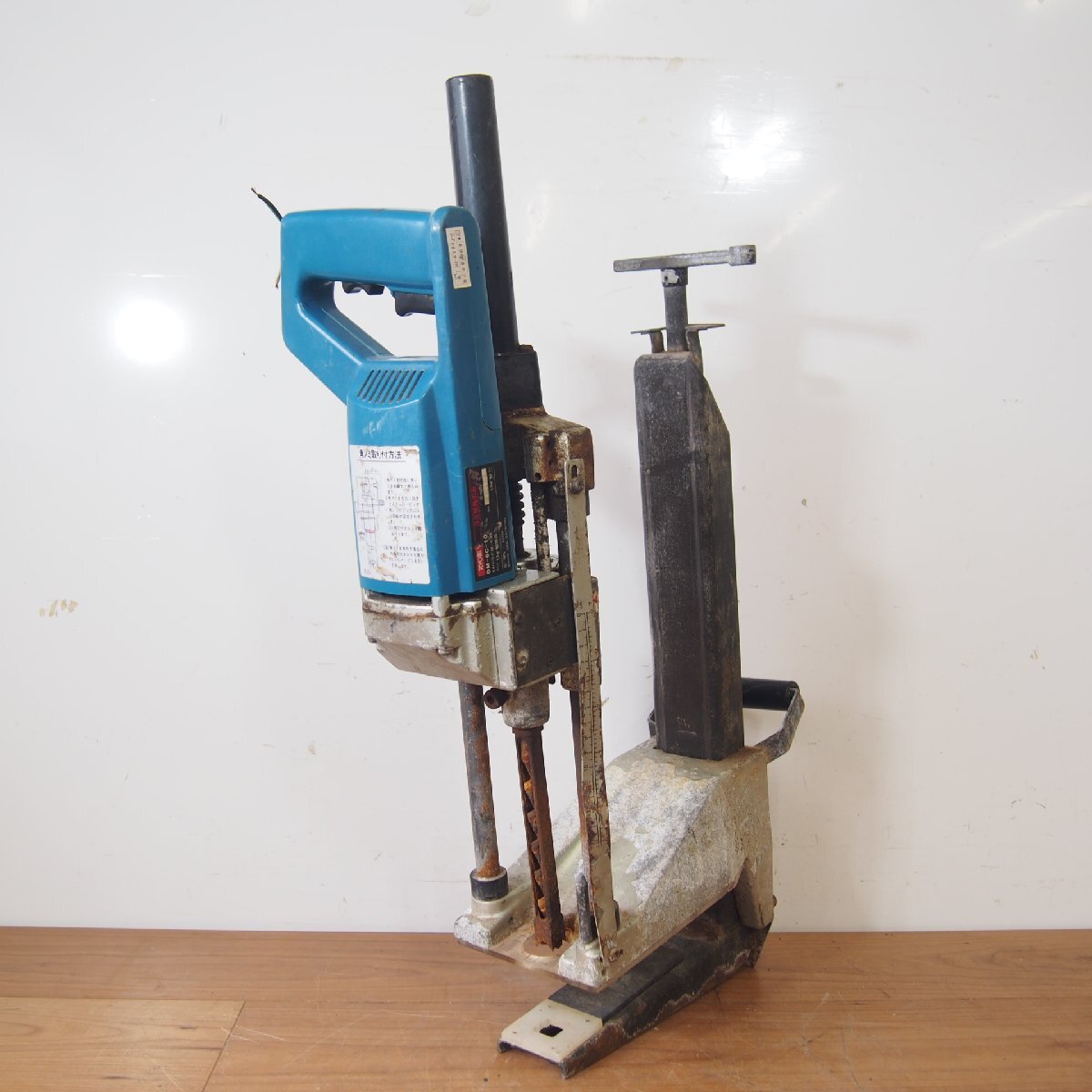 ☆【2T0624-35】 RYOBI リョービ DM-6C-10 100V コミ栓角のみ ジャンク